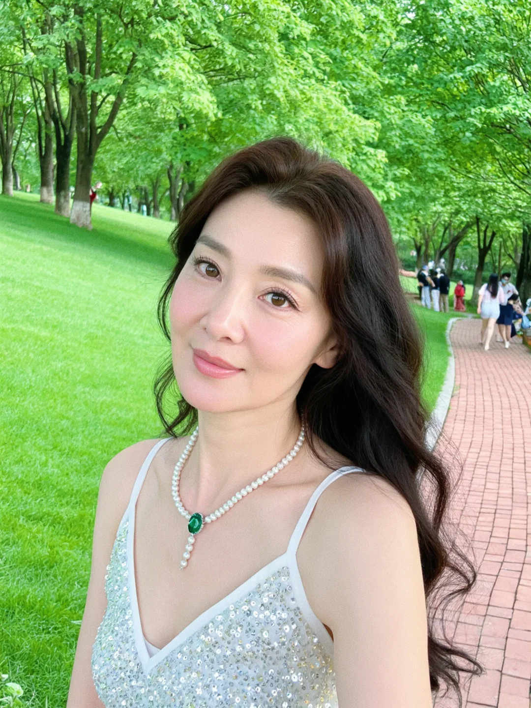 50岁老阿姨了，还有人喜欢吗？