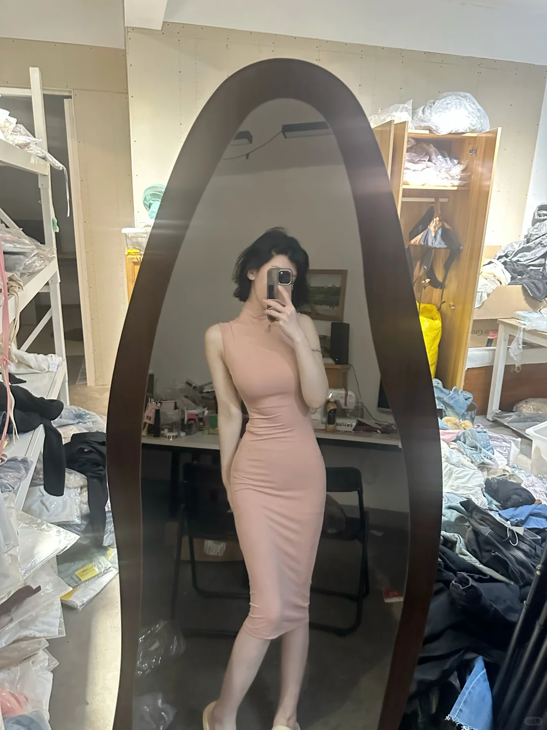 穿这条裙子被搭讪率+200%…但我还没实测?