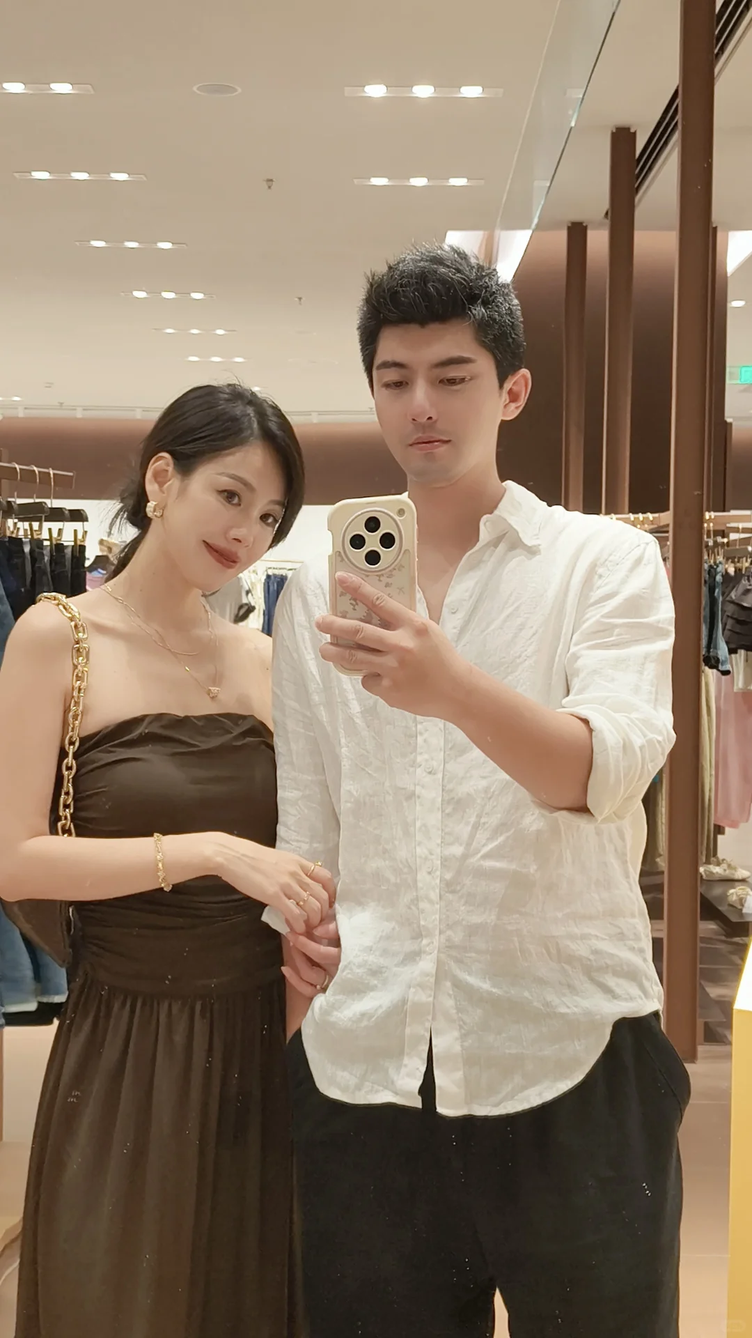 38岁单亲辣妈，不基础的姐姐谈的弟弟就基础