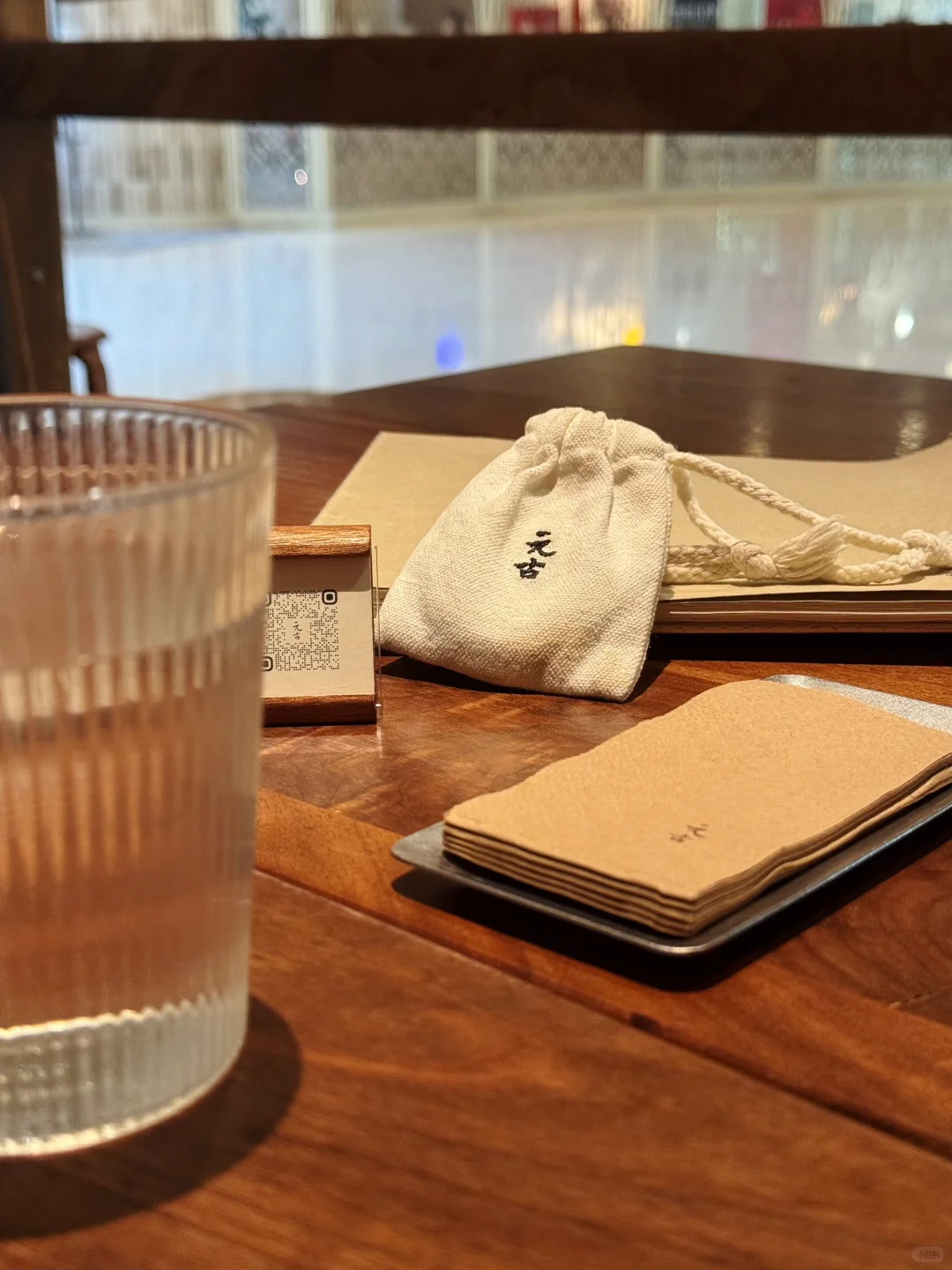 孕25w｜干干净净的一身白，温柔人妻感拉满