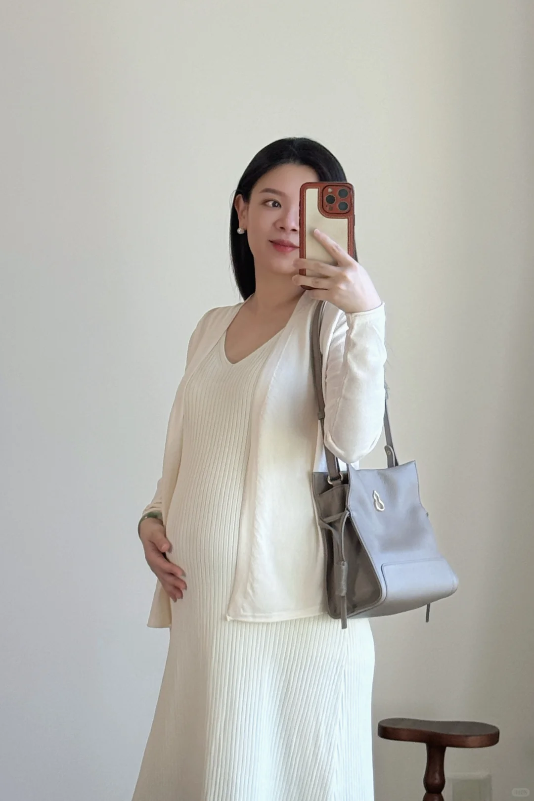 孕25w｜干干净净的一身白，温柔人妻感拉满