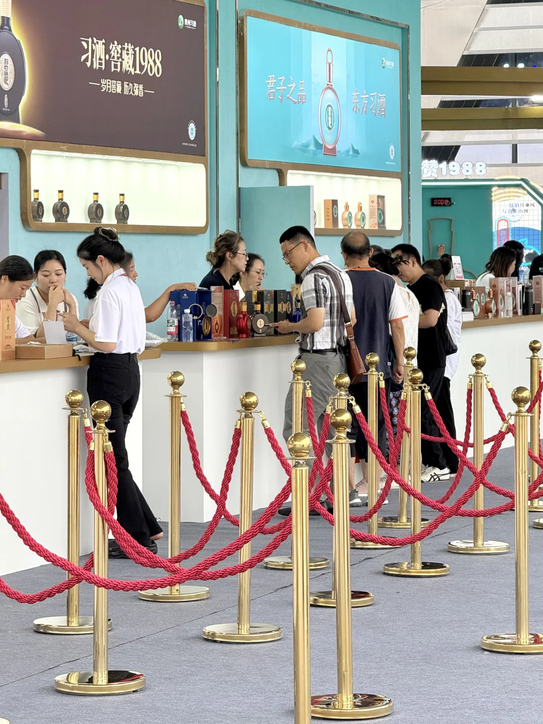 谁能解释一下。。。这是贵阳什么现象。。。