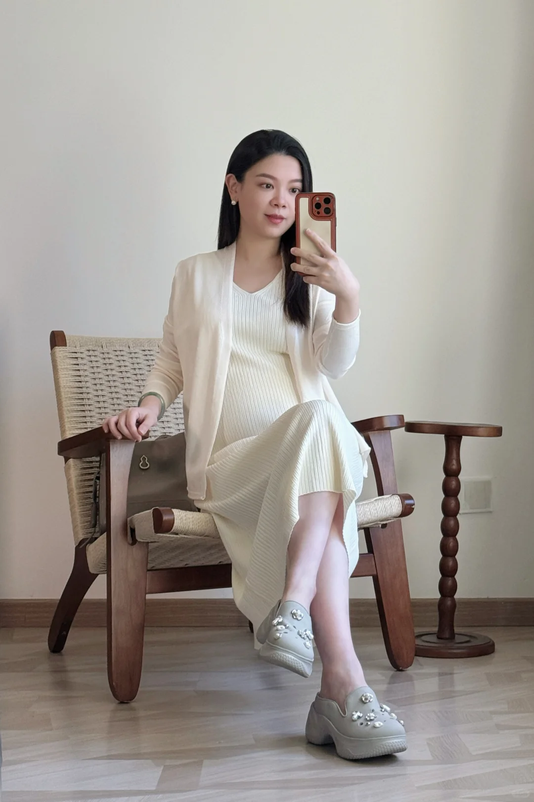 孕25w｜干干净净的一身白，温柔人妻感拉满