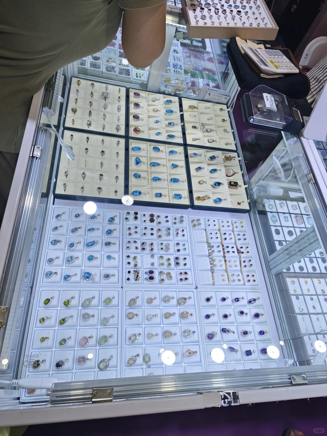 郑州会展中心汽车展/珠宝展