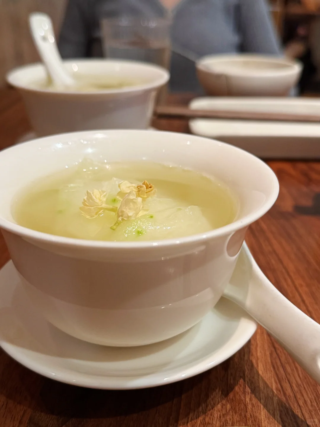 孕25w｜干干净净的一身白，温柔人妻感拉满