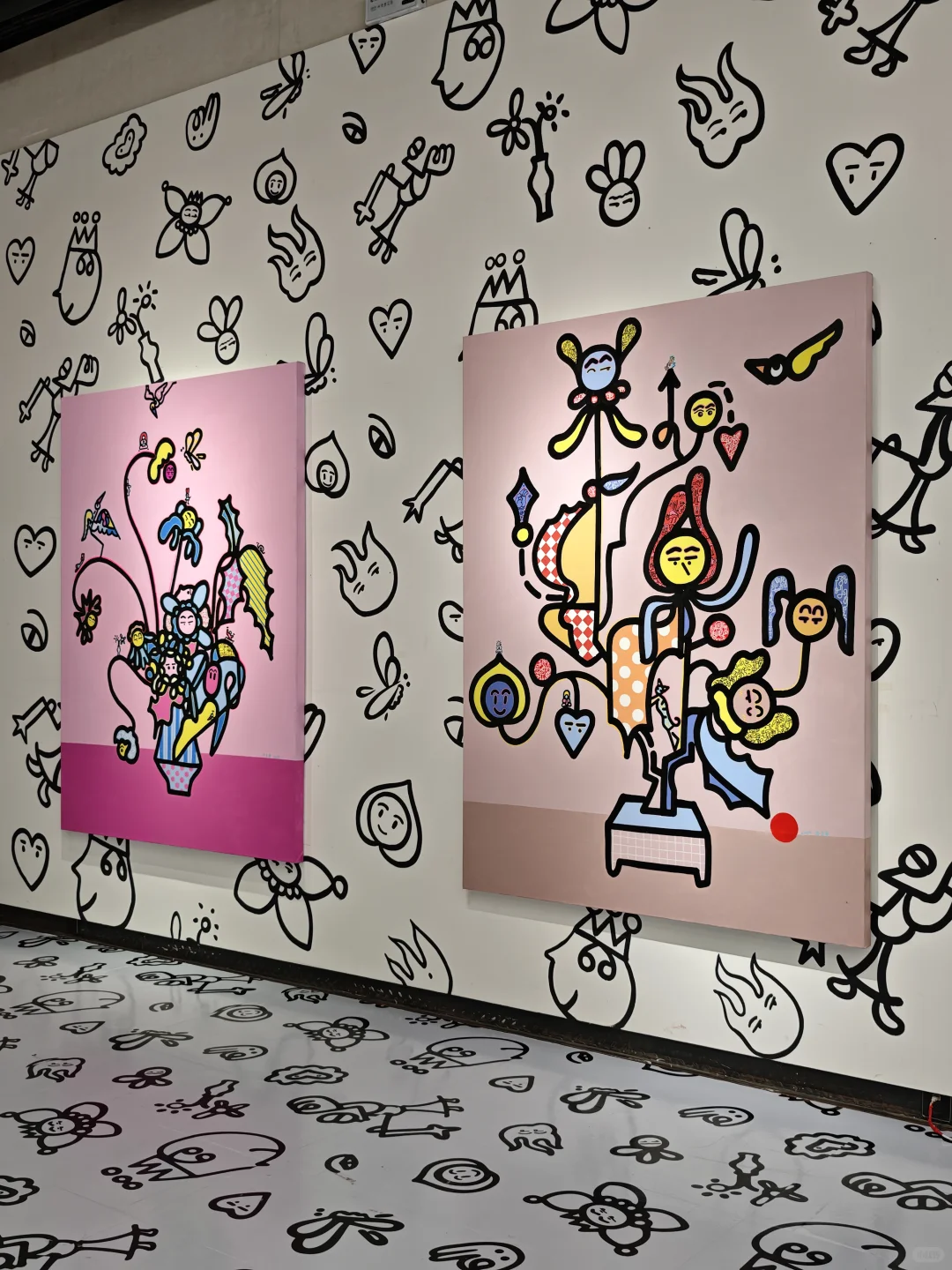 沈阳新展｜用画笔创造的彩色涂鸦世界?