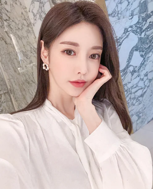 魅魔御姐高级清冷氛围感写真???