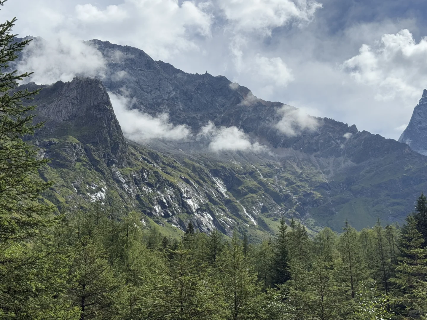 九寨沟+四姑娘山 6日漫游