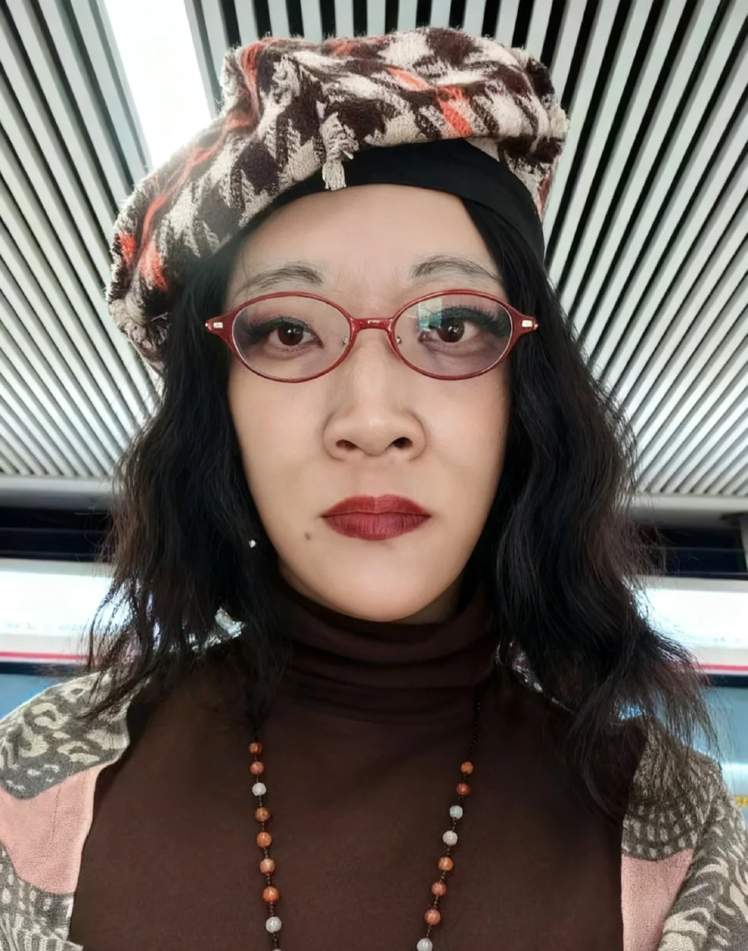 45岁老阿姨 长相和穿搭算熟女吗