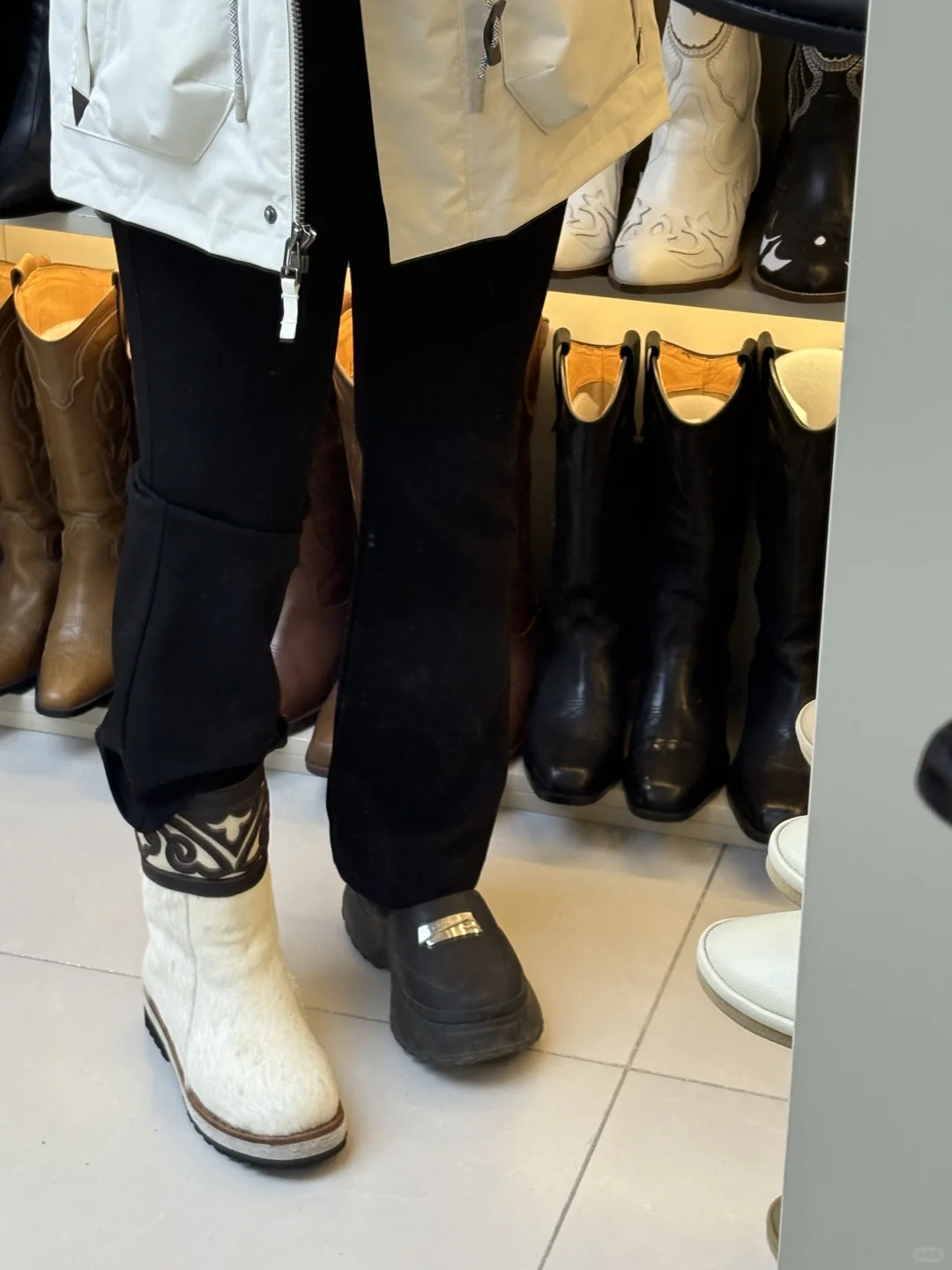 人中午落地海拉尔，玛拉沁下午就买上了?