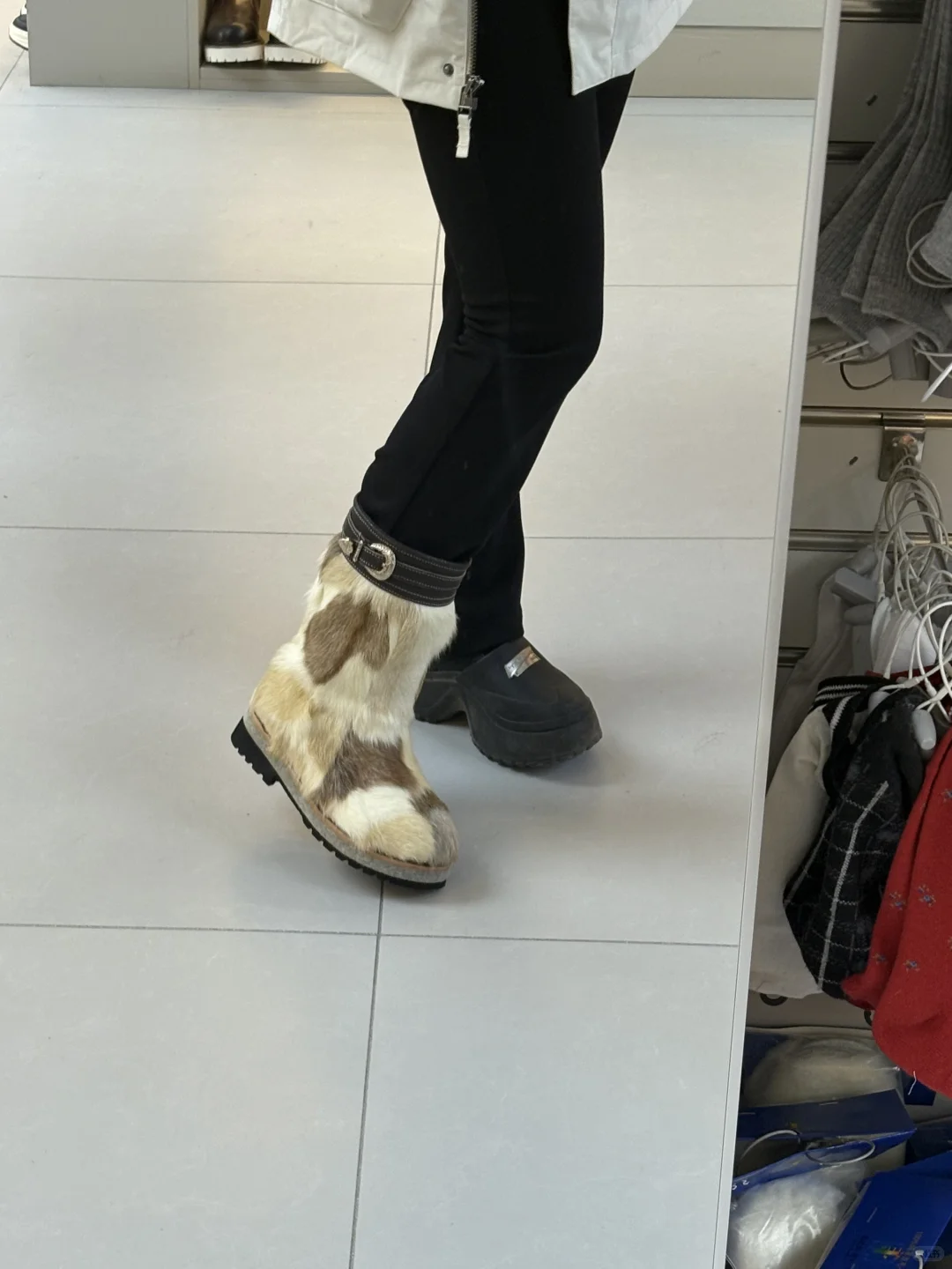 人中午落地海拉尔，玛拉沁下午就买上了?