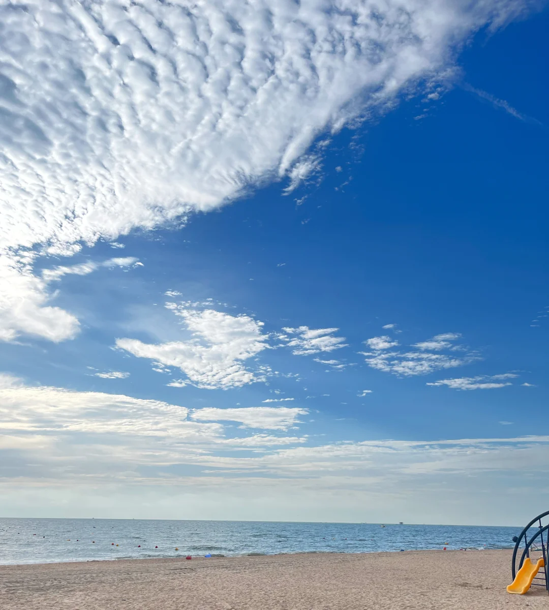 海边战袍必是红裙呀！！！