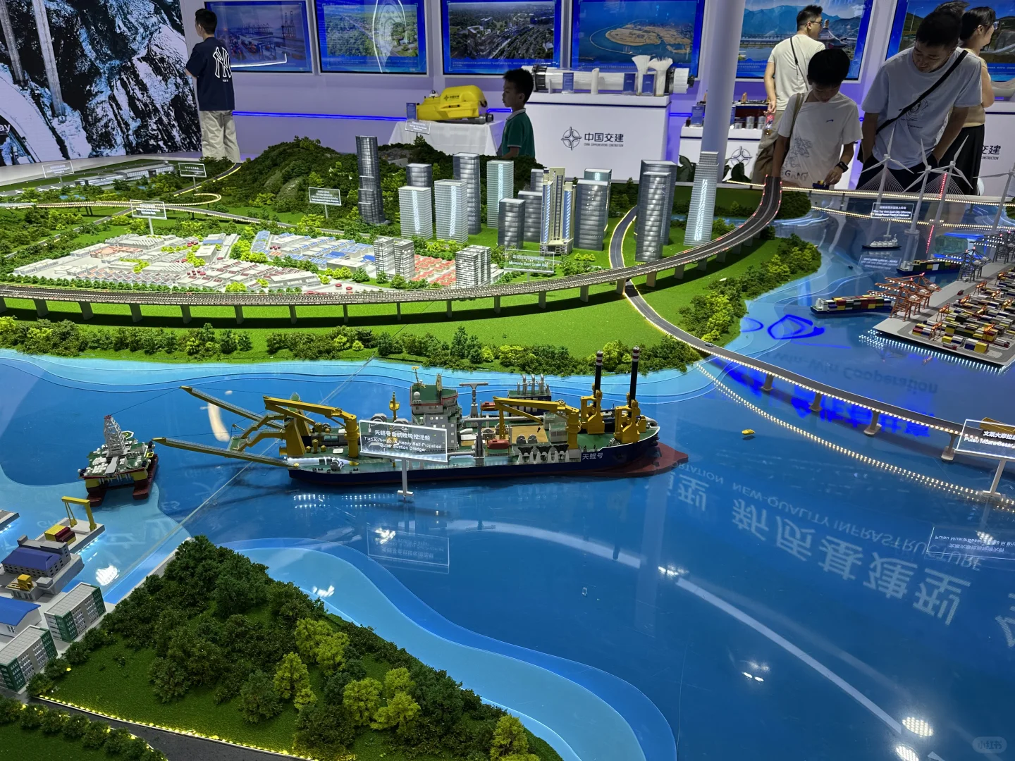 东盟博览会逛了一天啥也没买