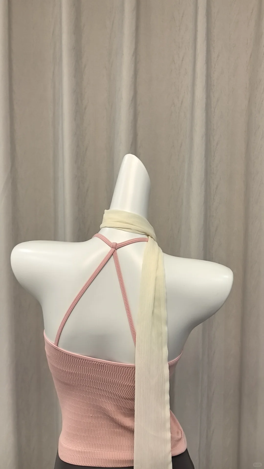 发现一个很绝的瑜伽服组合！