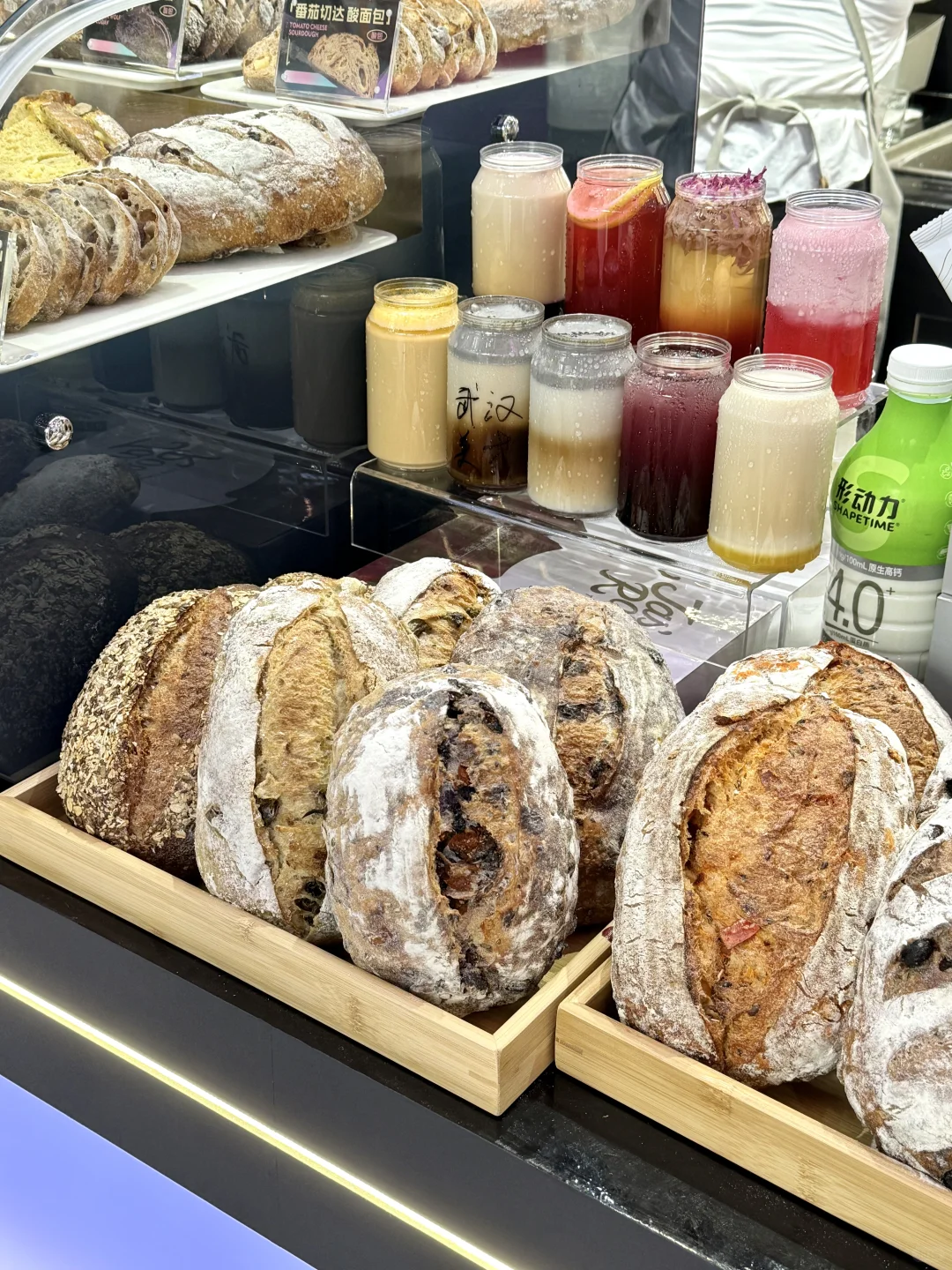 大学生勇闯餐饮博览会的一天