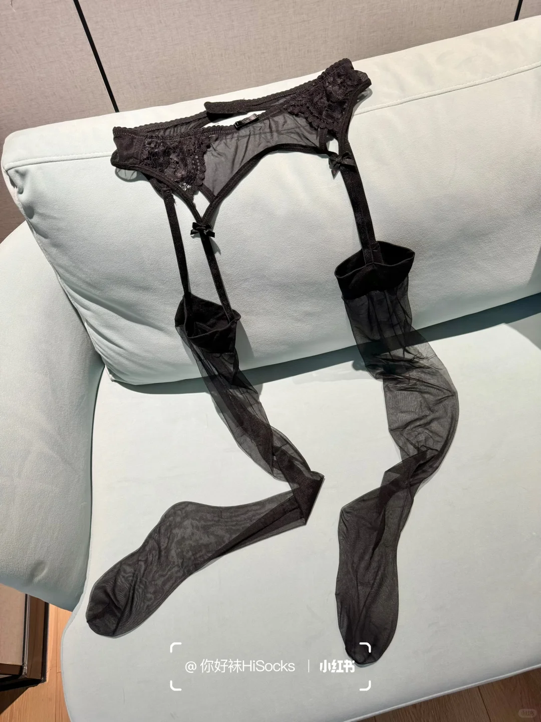 约会战袍｜性感高级黑丝吊带袜?男友愣三秒