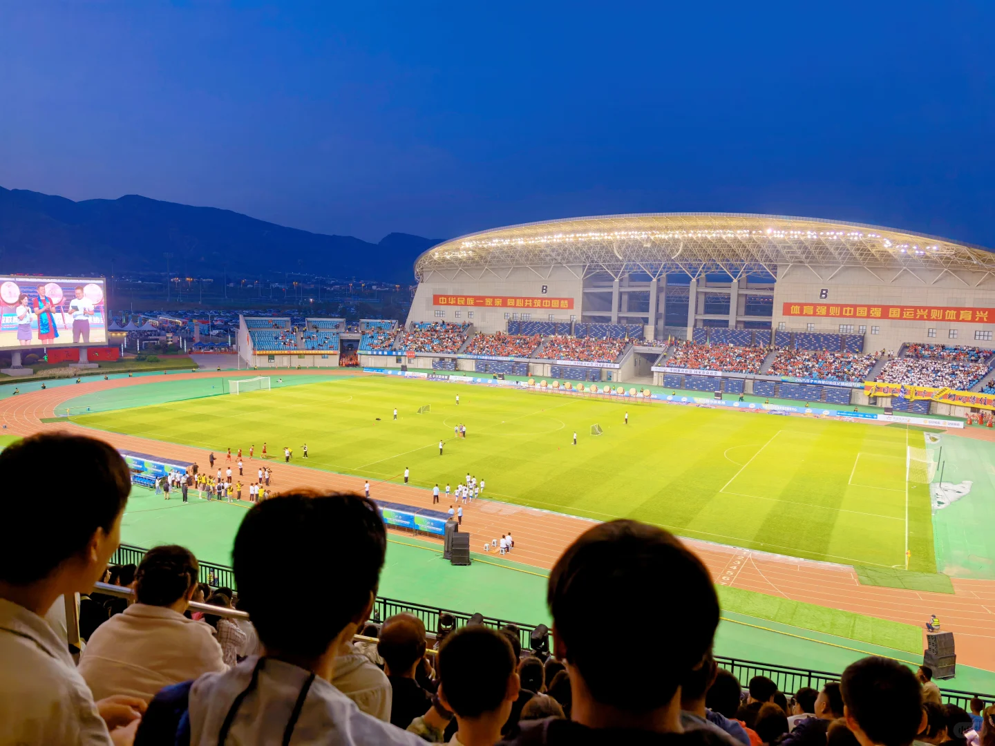 蒙超足球联赛外展