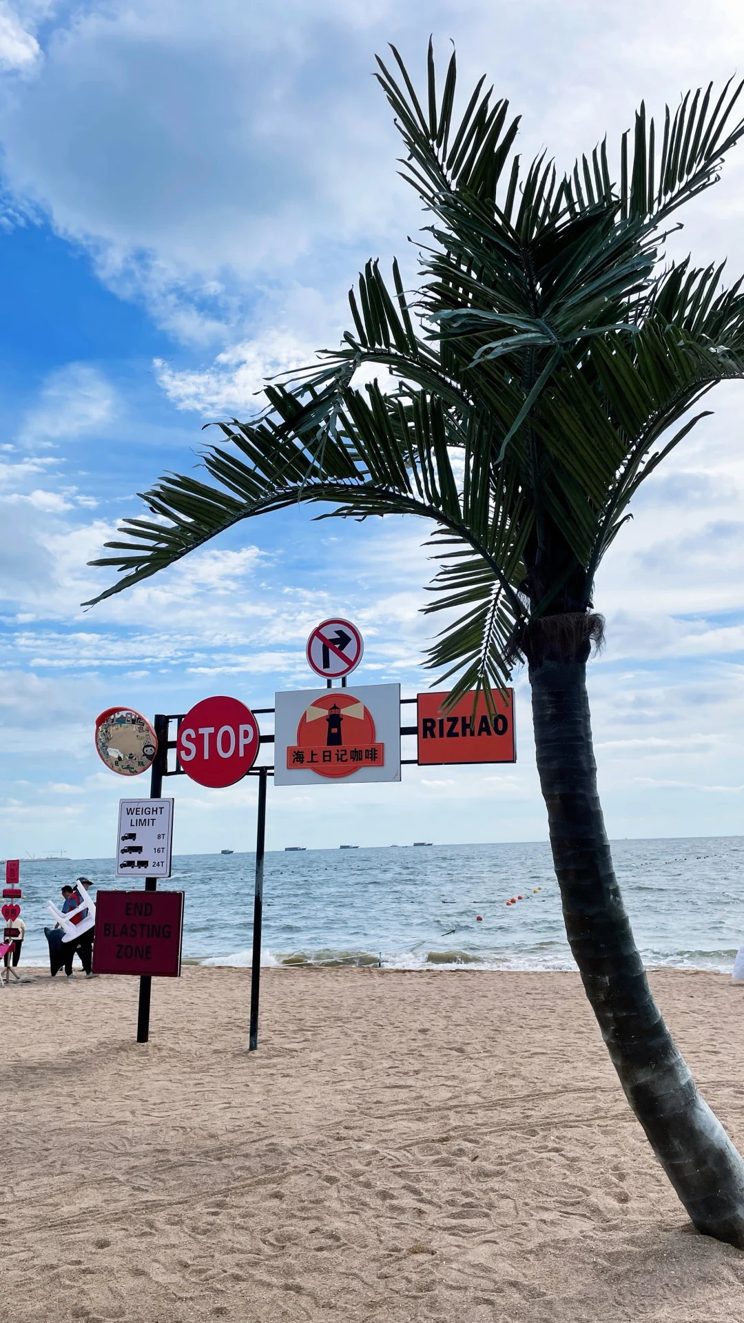 海边战袍必是红裙呀！！！