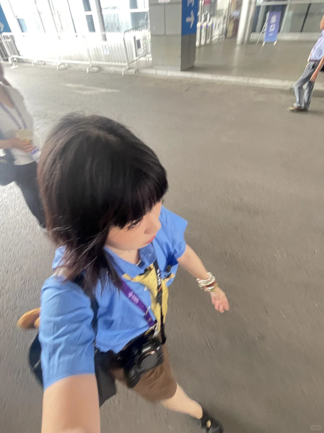 我的腿在东盟博览会…