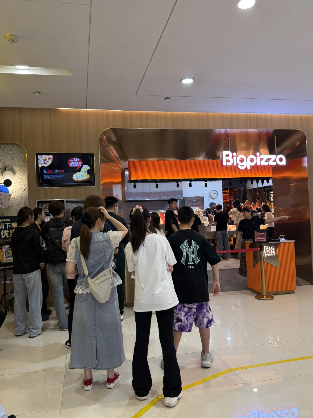 石家庄，这个商场发生什么事了？