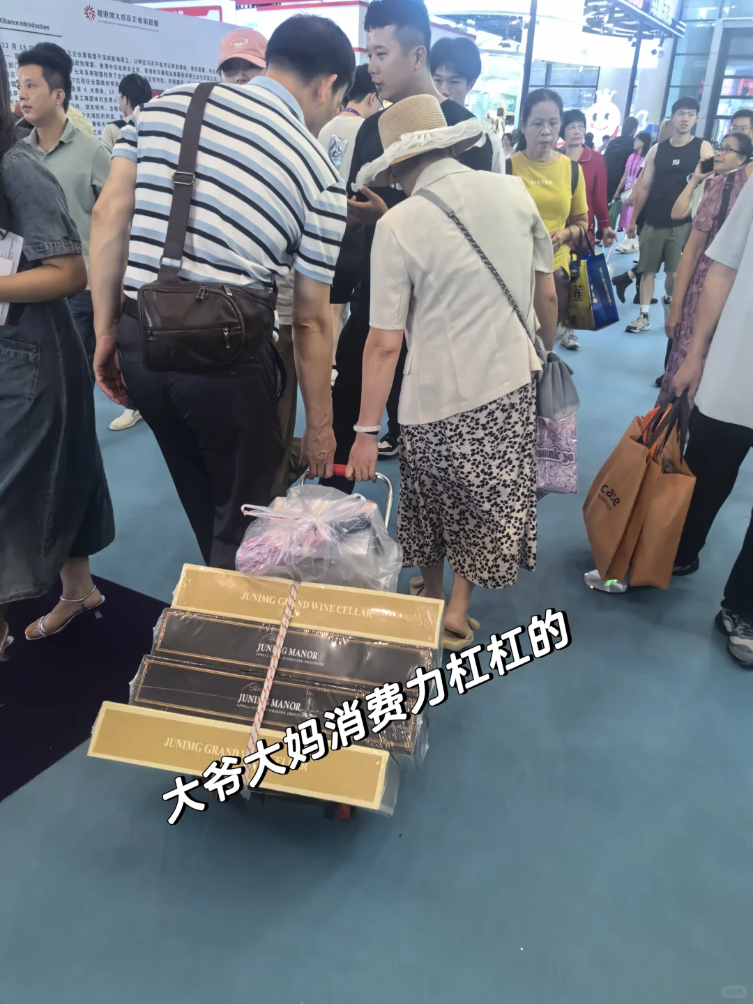 南宁东盟博览会,领略异域风情血拼各地靓货