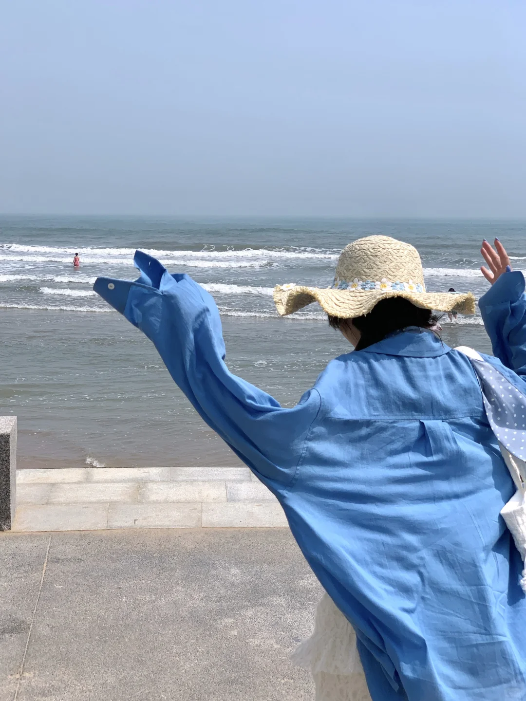 海边漫步? ·˚? ༘ᝰ?