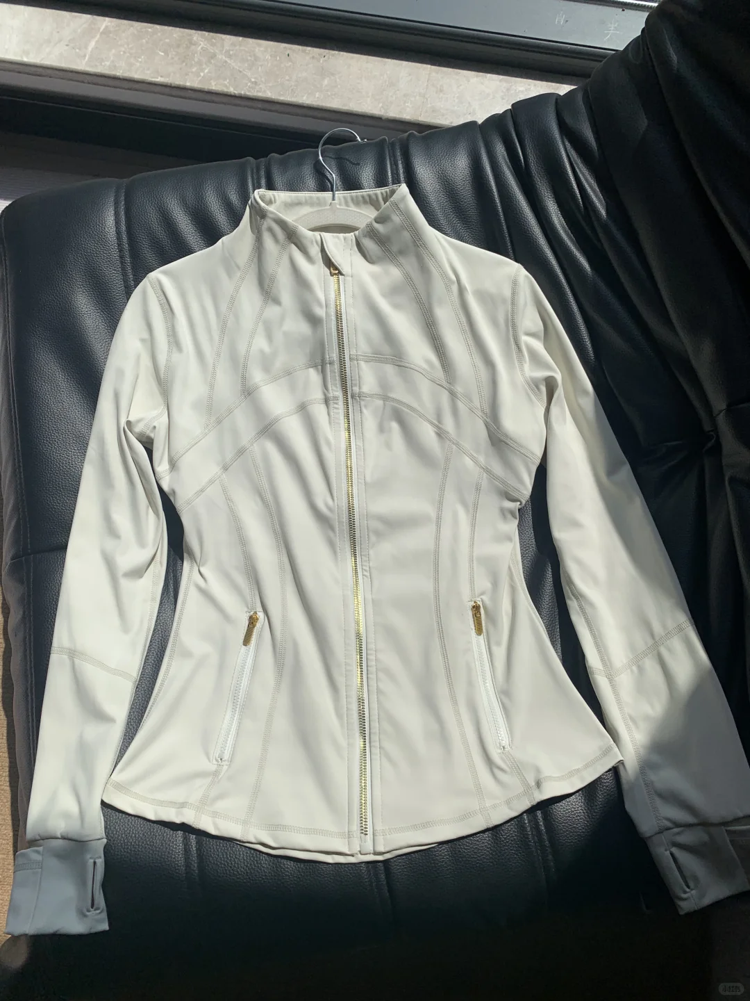 真是捡到宝了！这件瑜伽服！！显瘦绝了！