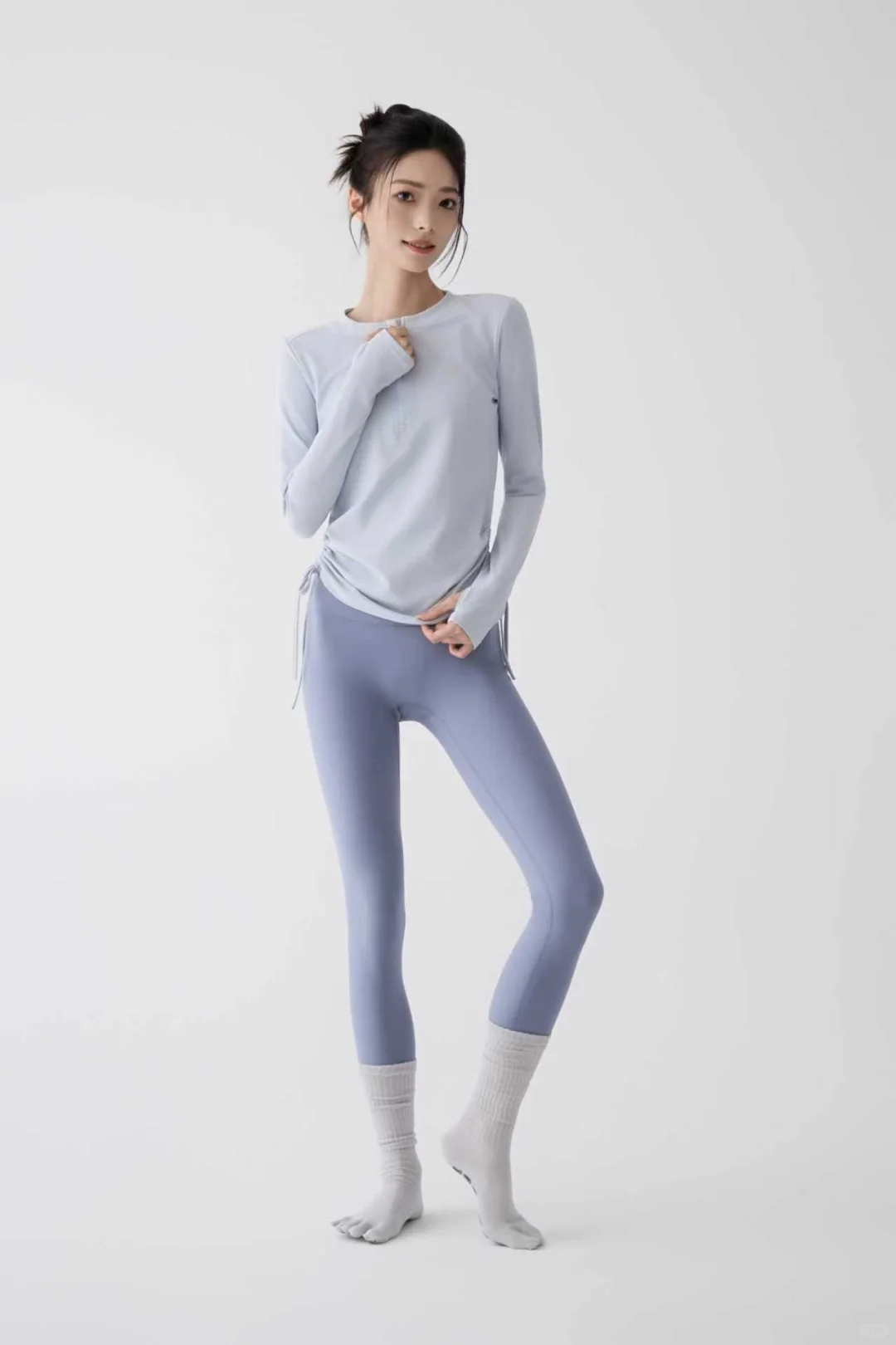 是你在找的瑜伽服模特吗