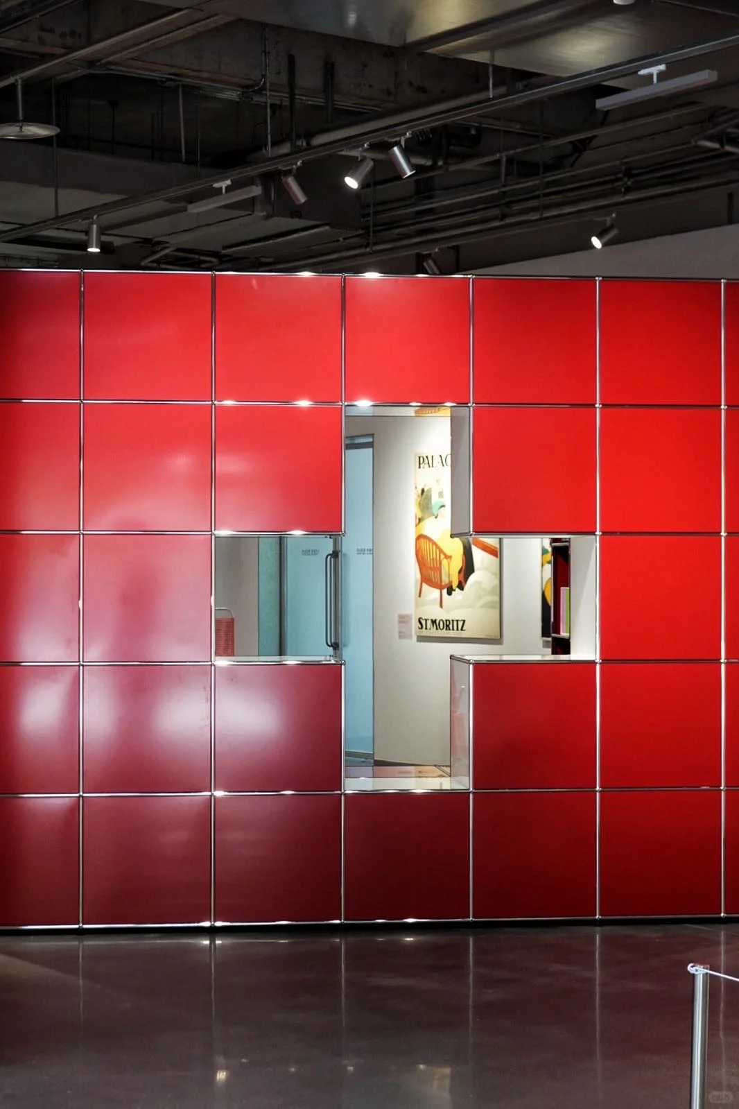 重庆新展免费,瑞士经典设计展来了!!