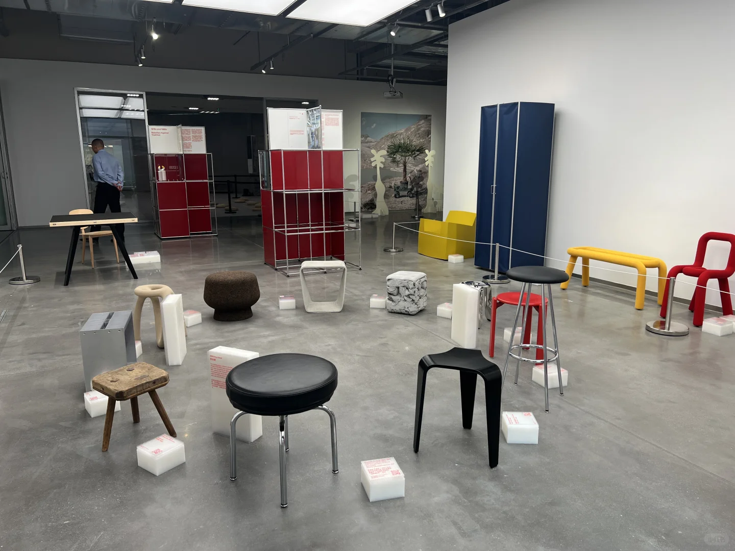 重庆人少免费！瑞士经典设计展