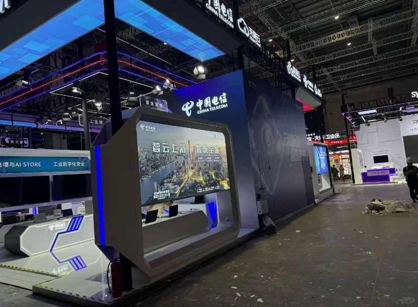 ?上海工博会开展啦!这些展台设计也太卷