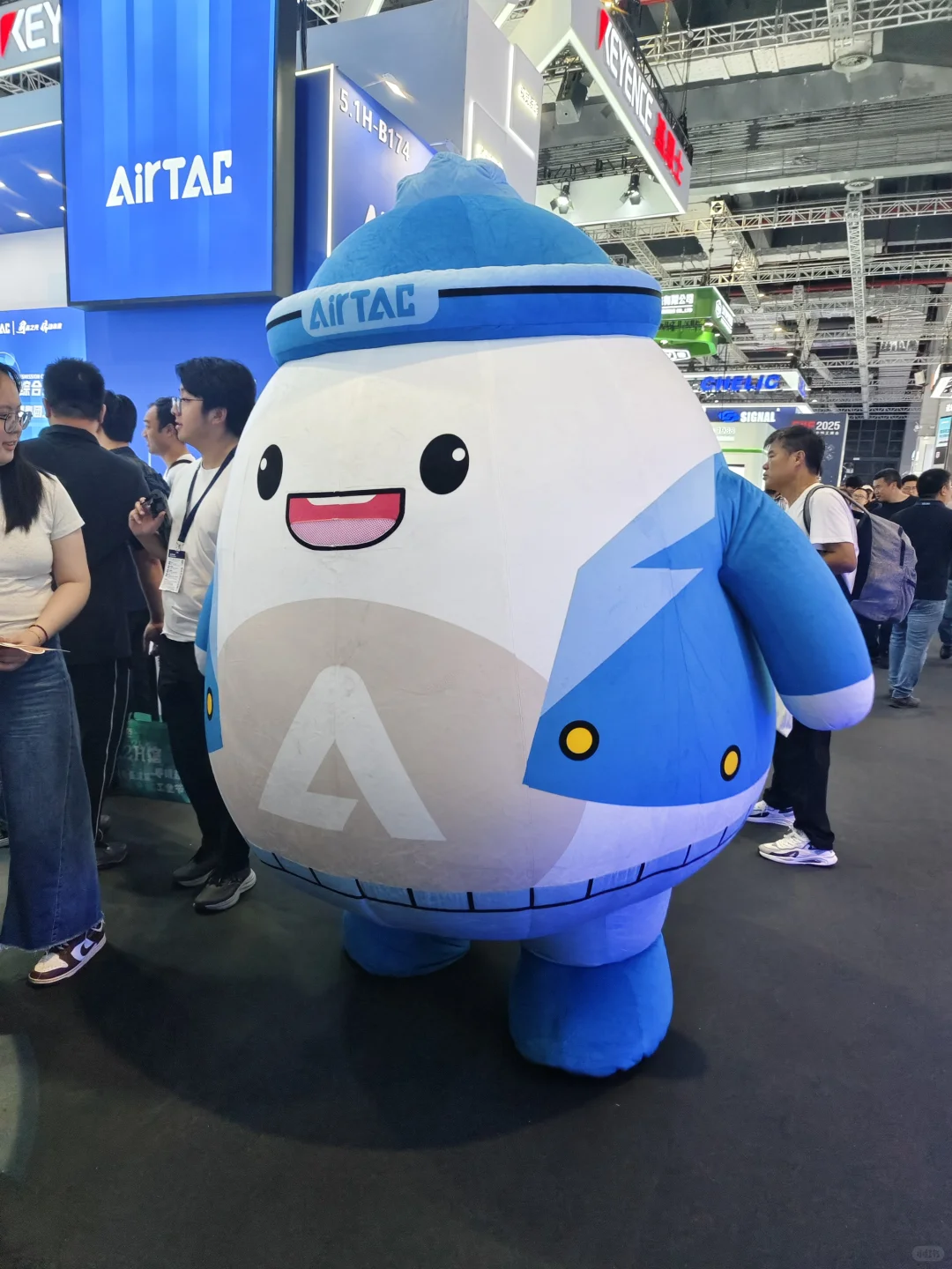 第二次参加上海工博会