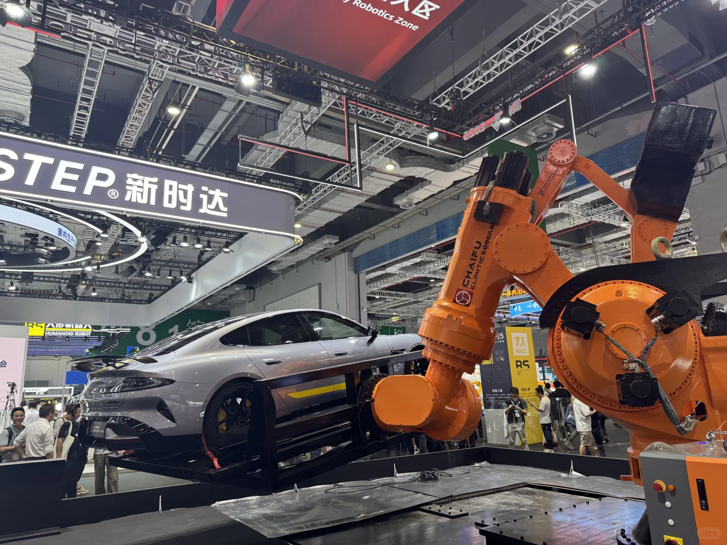 大二勇闯工博会