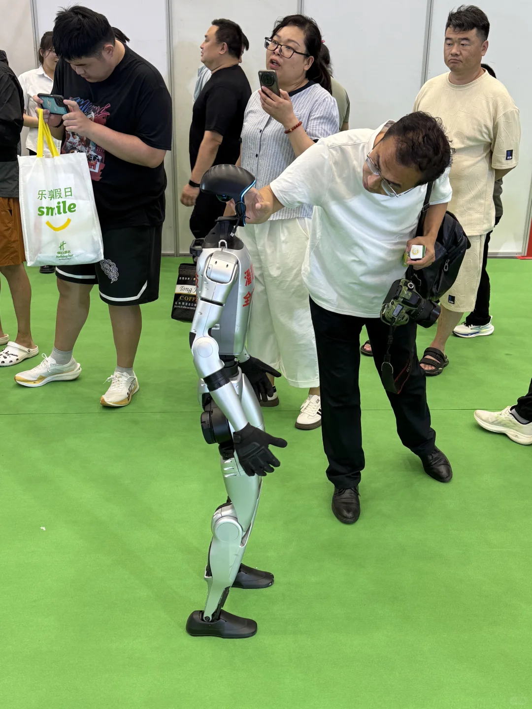 郑州会展中心礼仪