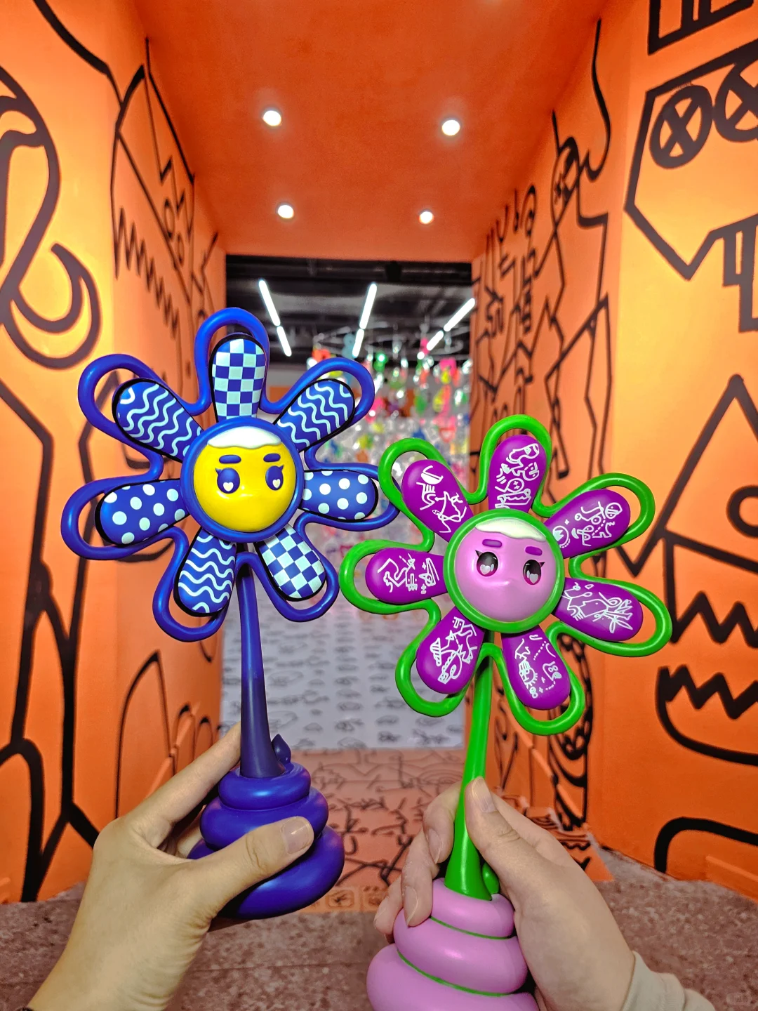 铁锚新展|《郑元無·潮流五金店》?