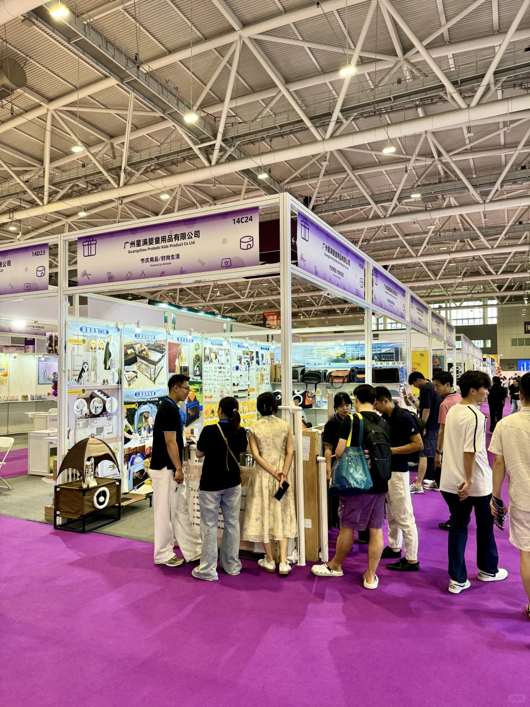 ?爆逛CCBEC跨境展！深圳不愧搞钱第一线～