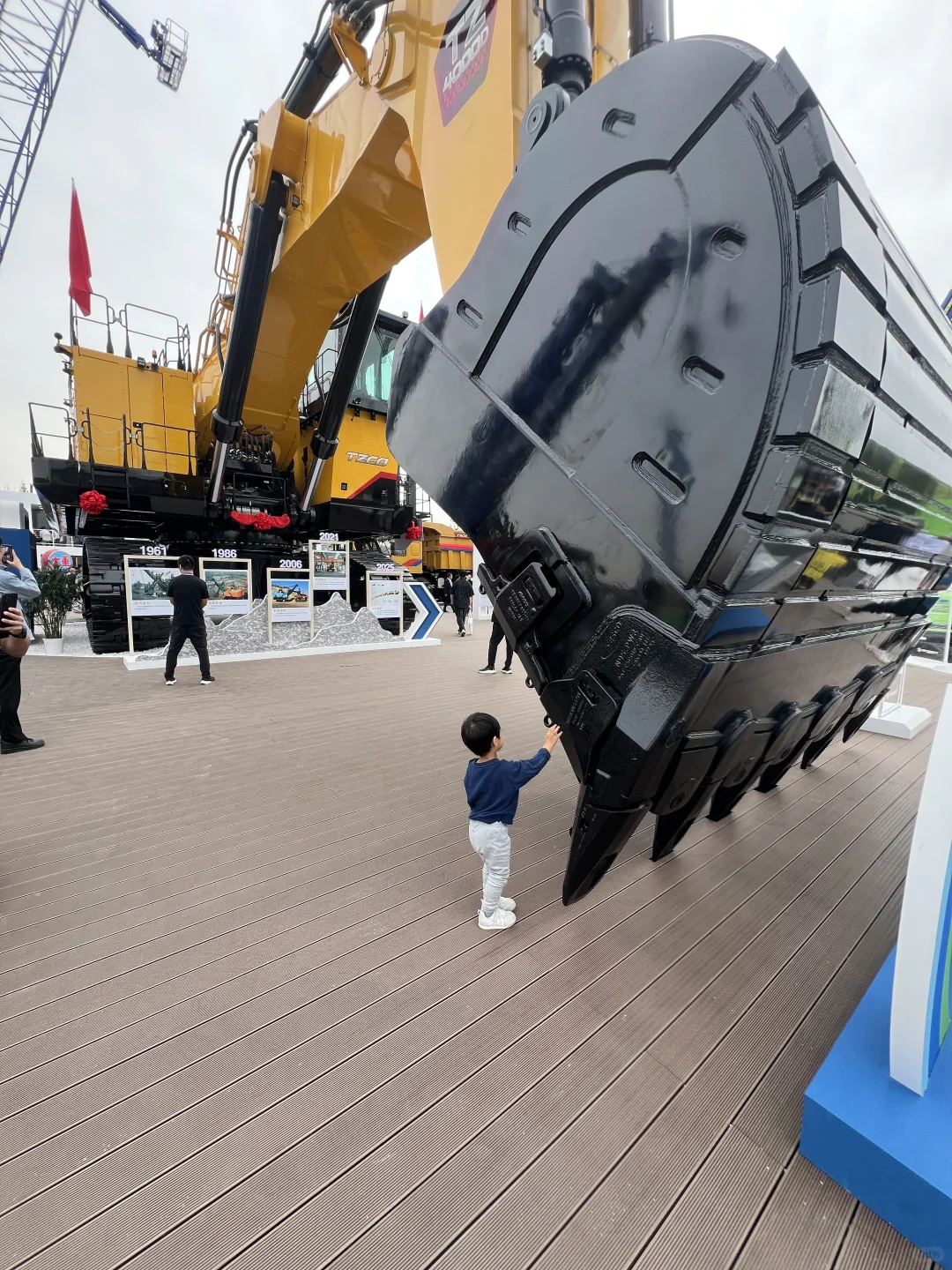 北京遛娃｜北京工程机械展，挖挖机迷的天堂！