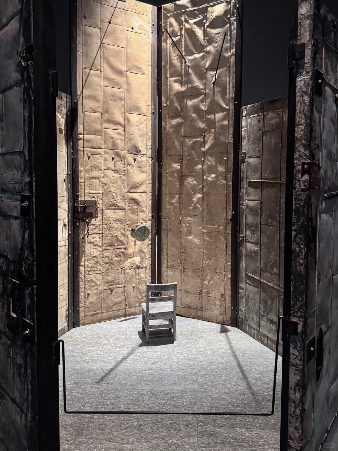 台北｜路易絲・布爾喬亞展?️《剛從地獄回來》