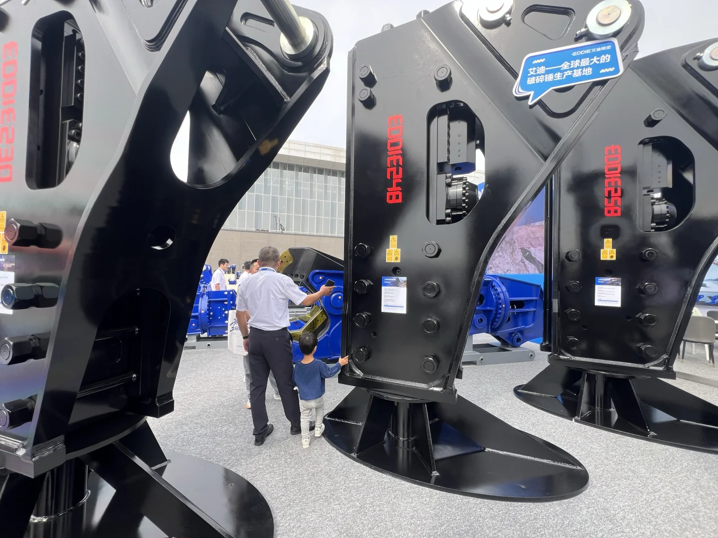 北京遛娃｜北京工程机械展，挖挖机迷的天堂！