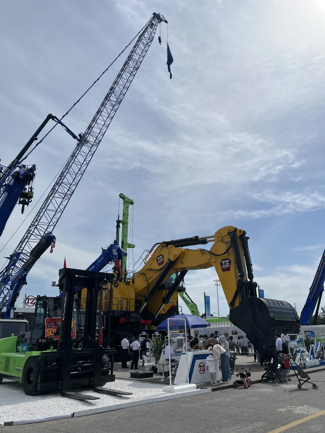 BICES 2025工程机械展 爱工程车的冲呀