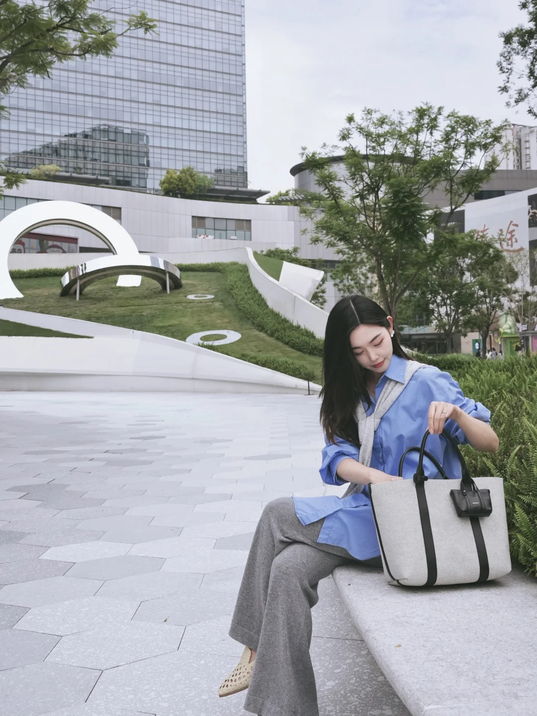 镜中无界，东方灵韵漫游 