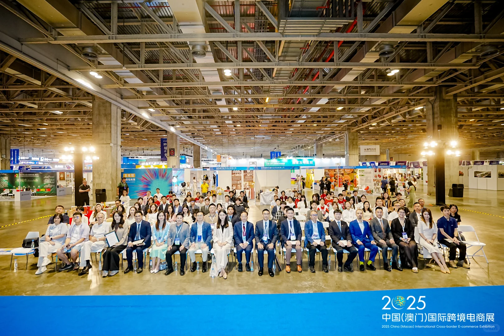 出息了！！我给董明珠和刘局讲出海经验