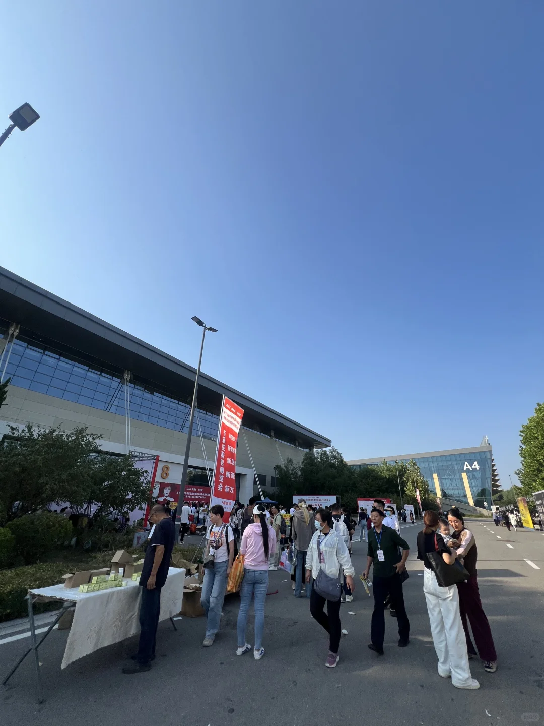 石家庄…大学生勇闯正定美博会！！