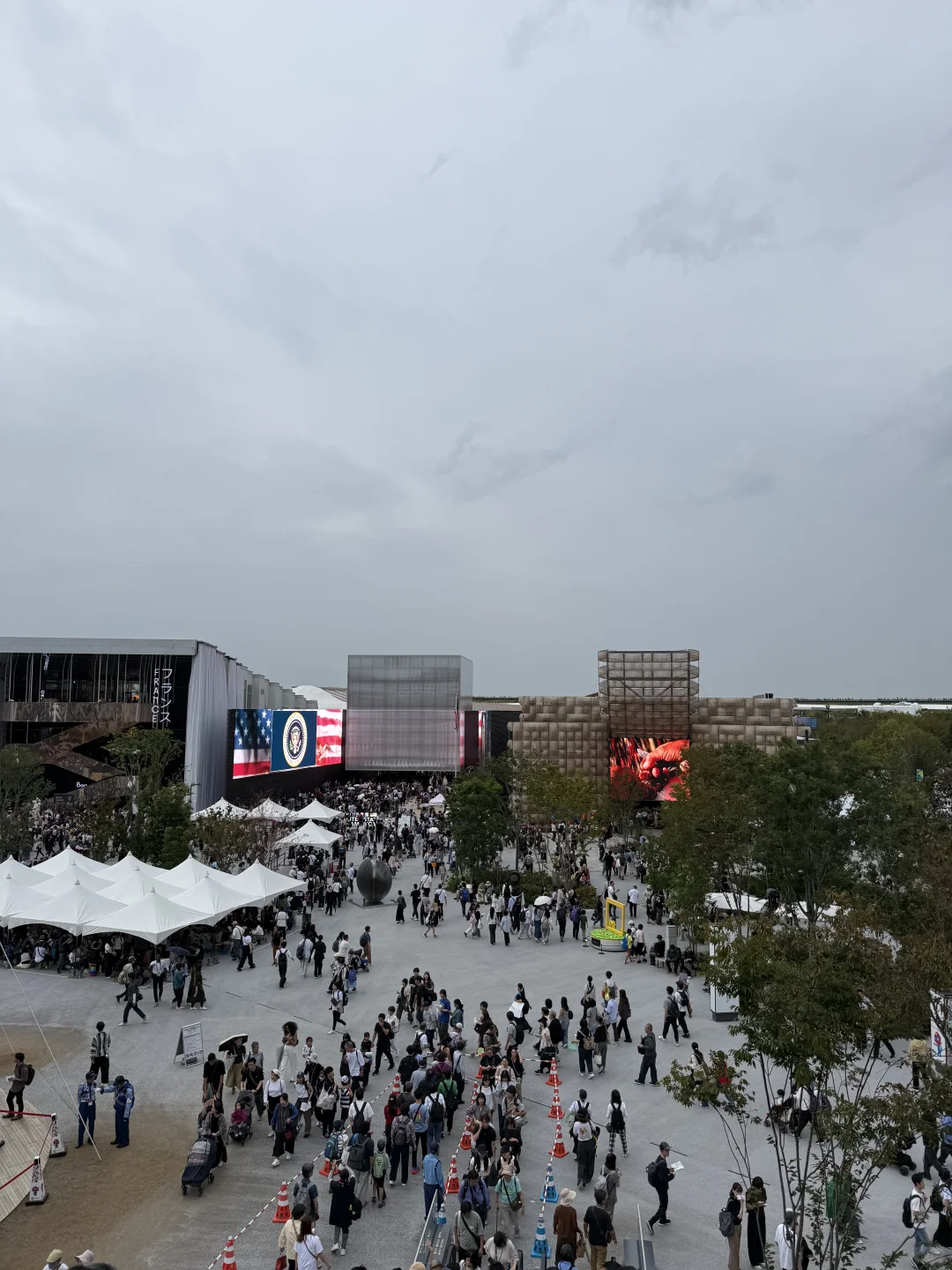 我以为大阪世博会没人了，结果。。。。