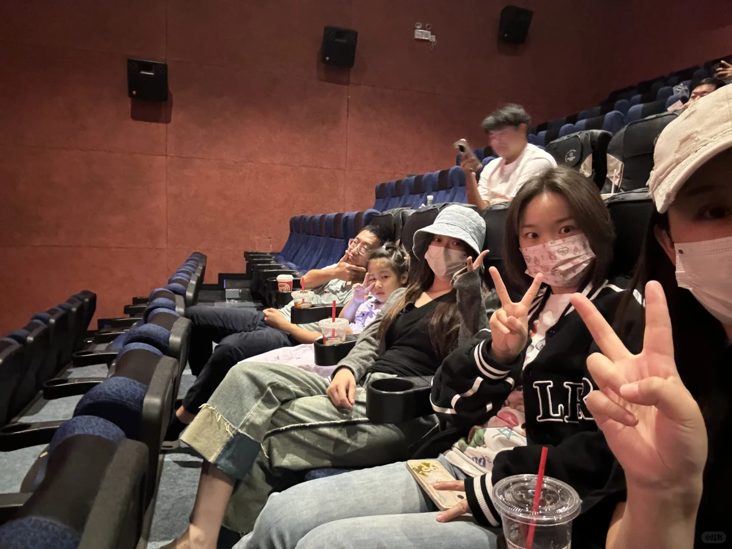 《震耳欲聋》看完了，想写小作文的心到了巅峰