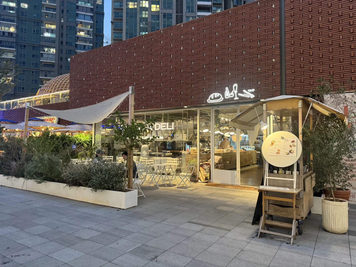 商场总经办小红书招商火了，3个秘诀告诉你！