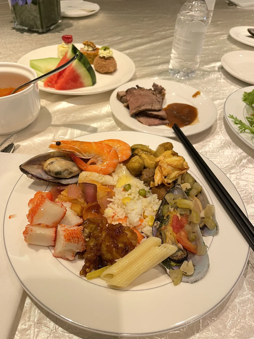 小小民办二本英专生勇闯印尼商务洽谈会！！