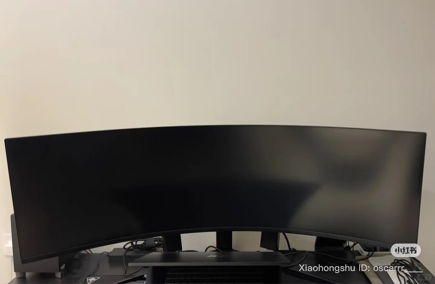 ?? 出Samsung Odyssey G9 天花板级显示屏