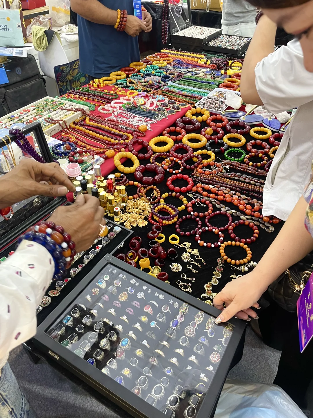 喀什宝藏展会！简单粗暴，好看又好逛！??✨