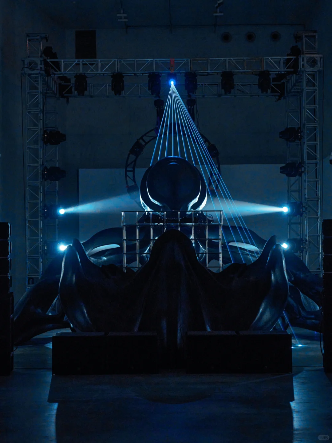 长沙新展｜后人类纪?一场声电光的视听盛宴